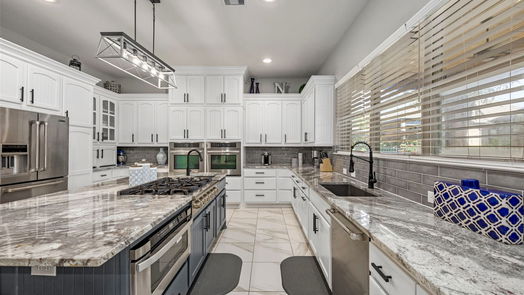 Montgomery 2-story, 4-bed 111 Pine Hill Lane-idx