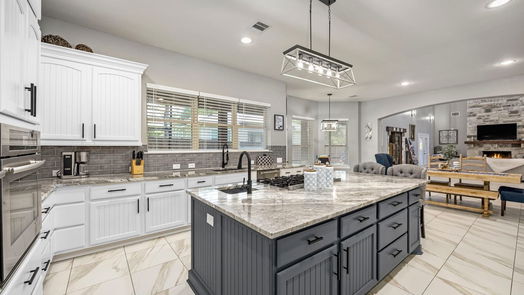 Montgomery 2-story, 4-bed 111 Pine Hill Lane-idx