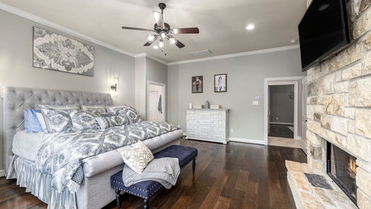Montgomery 2-story, 4-bed 111 Pine Hill Lane-idx