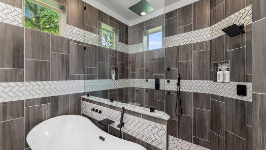 Montgomery 2-story, 4-bed 111 Pine Hill Lane-idx