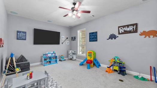 Montgomery 2-story, 4-bed 111 Pine Hill Lane-idx