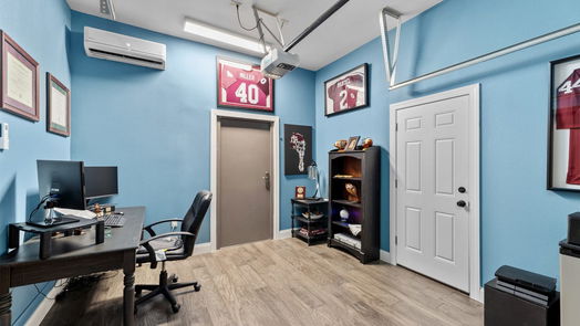 Montgomery 2-story, 4-bed 111 Pine Hill Lane-idx