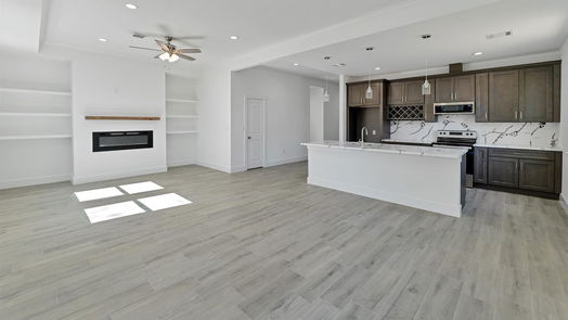 Montgomery 1-story, 4-bed 939 Lake View Drive-idx