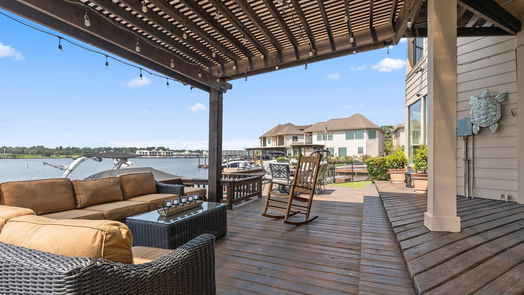 Montgomery 2-story, 3-bed 331 OLD AQUA LANDING-idx