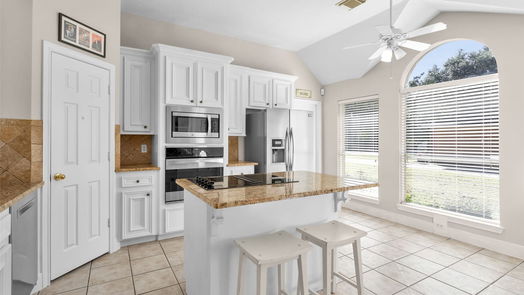 Montgomery 1-story, 3-bed 118 April Wind Drive E-idx