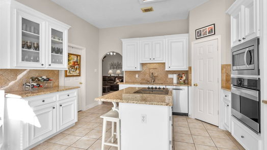Montgomery 1-story, 3-bed 118 April Wind Drive E-idx