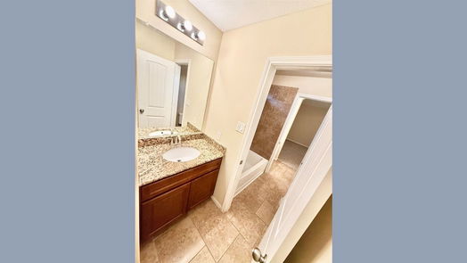 Montgomery 2-story, 4-bed 3725 Treasure Island Drive-idx