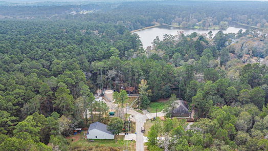 Montgomery 2-story, 3-bed 15514 Hickory Drive-idx