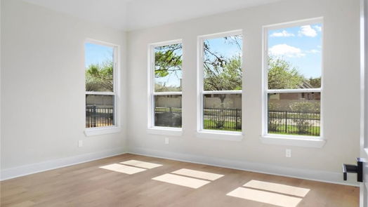 Montgomery 1-story, 3-bed 216 Bluehill Dr-idx