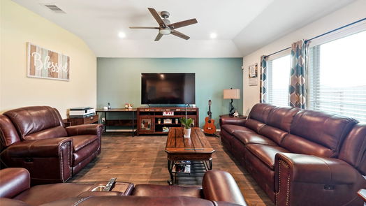 New Caney 1-story, 3-bed 18458 Tenaha Mill Drive-idx