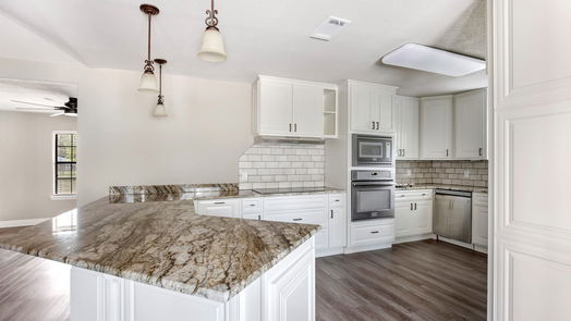 New Caney 1-story, 3-bed 19683 Crystalwood Estates Drive-idx