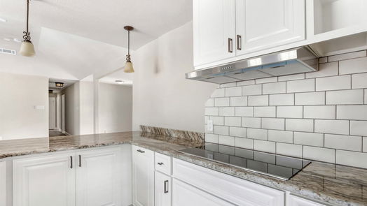 New Caney 1-story, 3-bed 19683 Crystalwood Estates Drive-idx