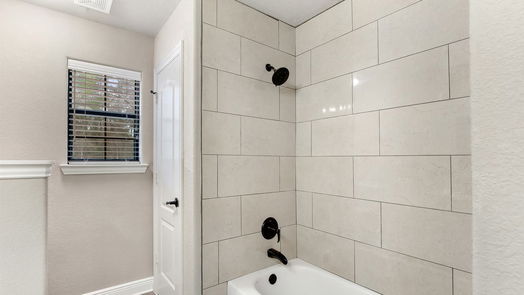New Caney 1-story, 3-bed 19683 Crystalwood Estates Drive-idx