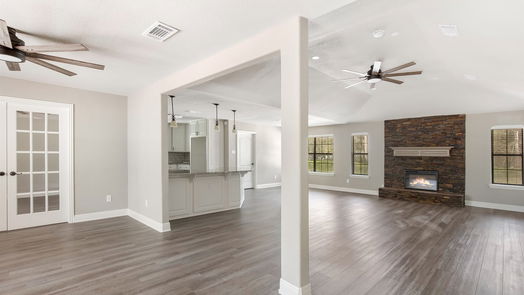 New Caney 1-story, 3-bed 19683 Crystalwood Estates Drive-idx