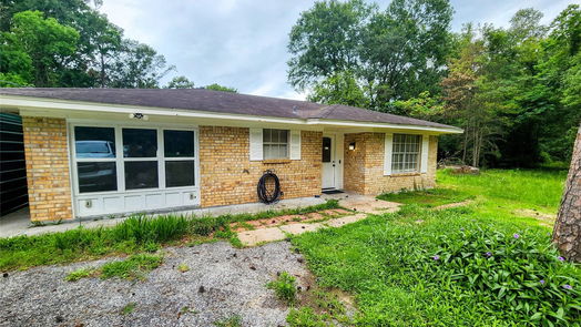 New Caney 1-story, 3-bed 19742 Live Oak N-idx