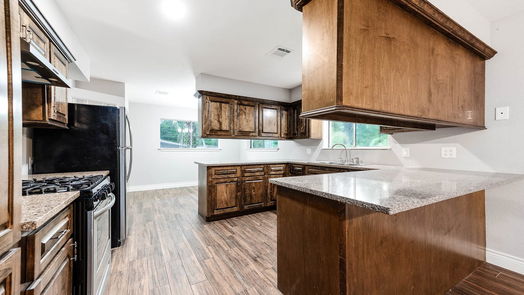 New Caney 1-story, 4-bed 79 White Oak N Drive N-idx