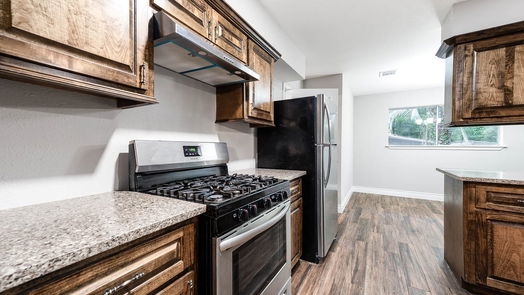 New Caney 1-story, 4-bed 79 White Oak N Drive N-idx