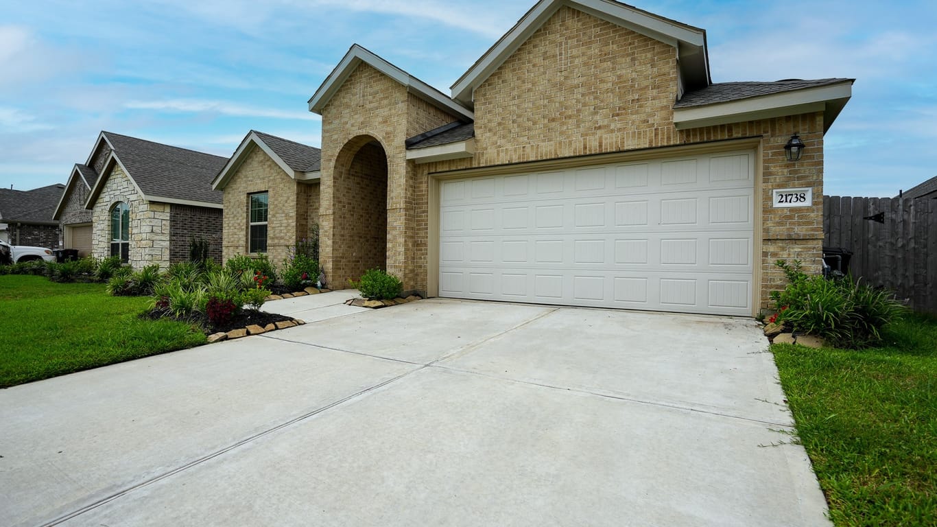 New Caney 1-story, 3-bed 21738 Thicket Point Lane-idx