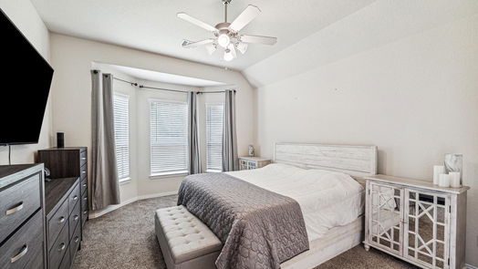 New Caney 2-story, 4-bed 667 W Linnwood Drive-idx