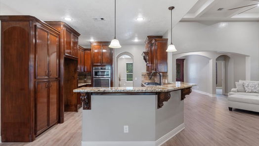 New Caney 1-story, 4-bed 2634 S Colosseum Court-idx