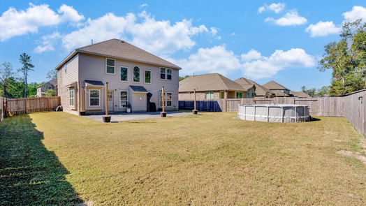 New Caney 2-story, 4-bed 663 W Linnwood Drive W-idx