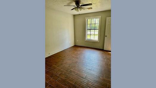 New Caney null-story, 4-bed 24761 Pine Drive-idx