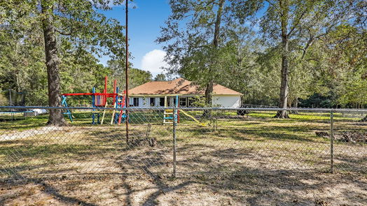 New Caney null-story, 4-bed 17142 Mustang Lane-idx