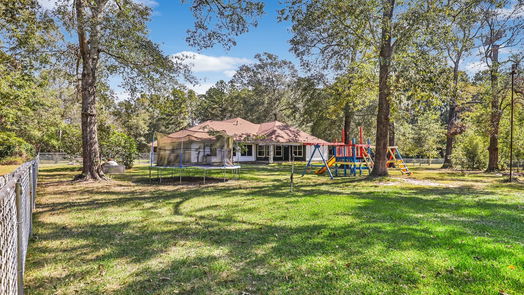 New Caney 1-story, 4-bed 17142 Mustang Lane-idx