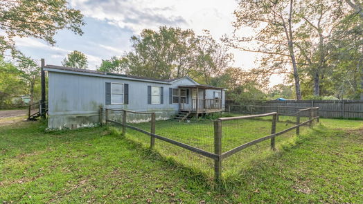 New Caney 1-story, 3-bed 21404 Morris Street-idx