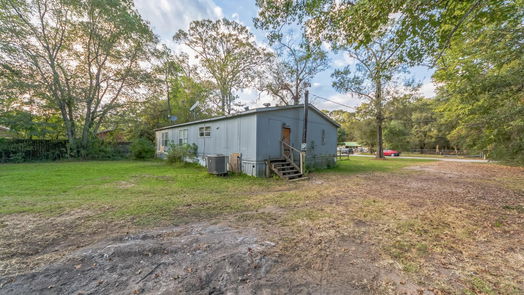 New Caney 1-story, 3-bed 21404 Morris Street-idx