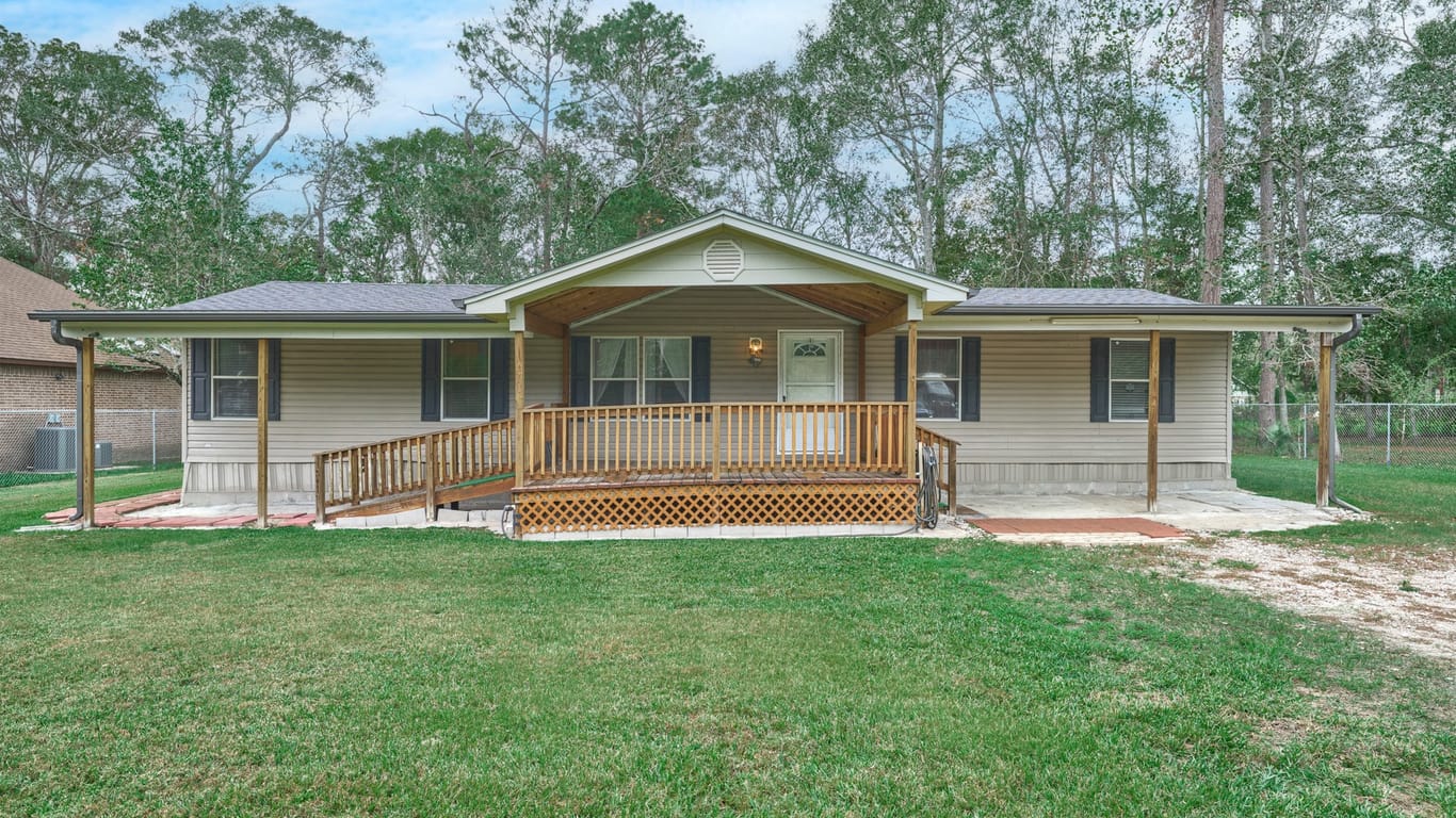 New Caney null-story, 4-bed 24027 Carpenter Bee Drive-idx