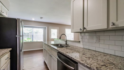 Woodbranch null-story, 3-bed 2110 Southwood Drive-idx
