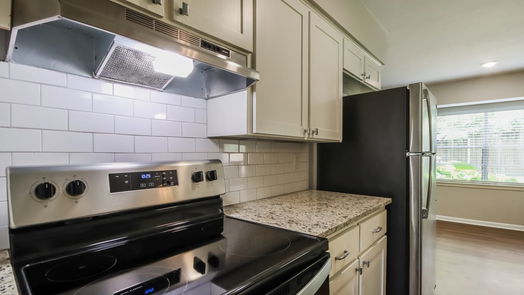 Woodbranch null-story, 3-bed 2110 Southwood Drive-idx