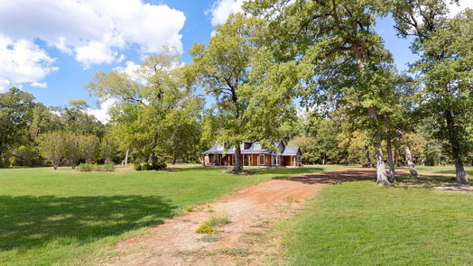 New Waverly 1-story, 3-bed 97 Longhorn Loop-idx