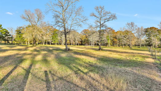 New Waverly 2-story, 3-bed 9192 State Highway 75 Highway S-idx