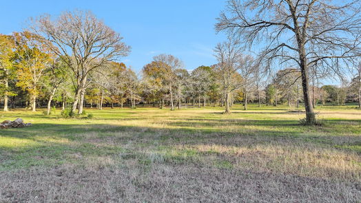 New Waverly 2-story, 3-bed 9192 State Highway 75 Highway S-idx