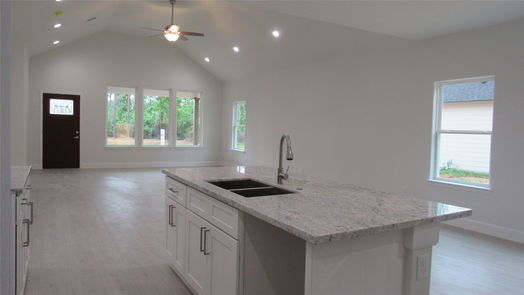 Onalaska null-story, 3-bed 168 Brahman Drive-idx