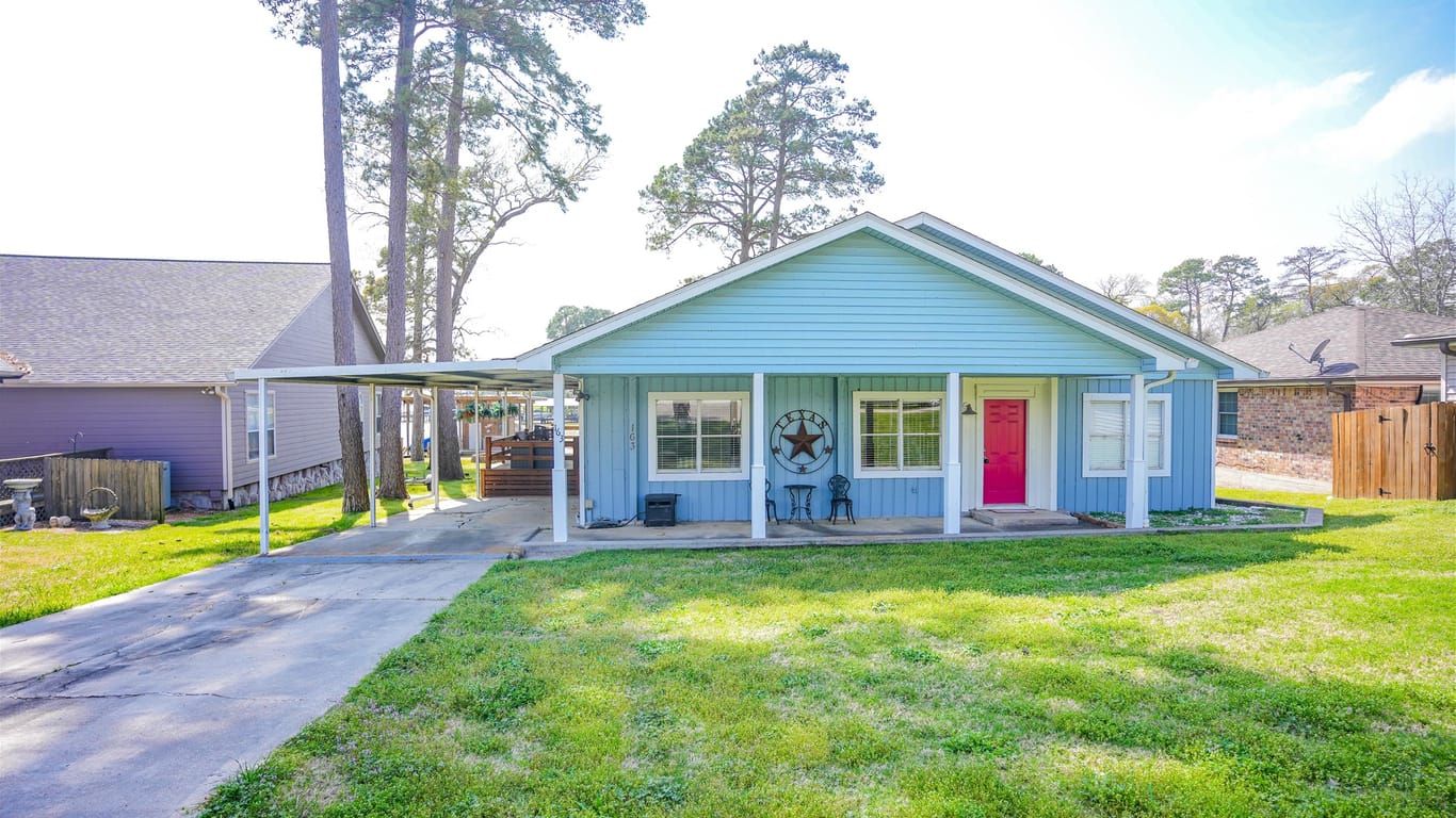 Onalaska 2-story, 3-bed 163 Lakeshore Drive-idx