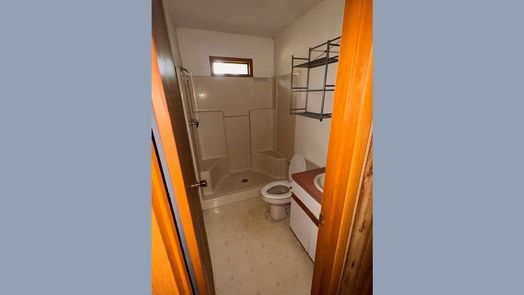 Onalaska 1-story, 2-bed 320 Lakeview Drive-idx