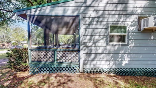 Onalaska 2-story, 2-bed 1240 Impala Drive-idx