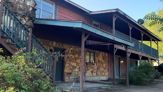 Onalaska 2-story, 4-bed 222 Twin Harbors Drive-idx