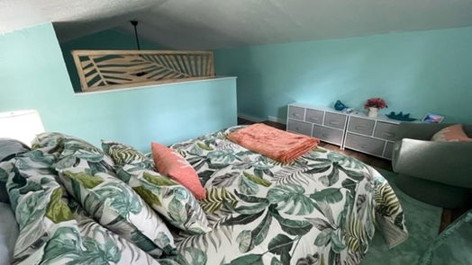 Onalaska 2-story, 1-bed 112 Gnu S-idx