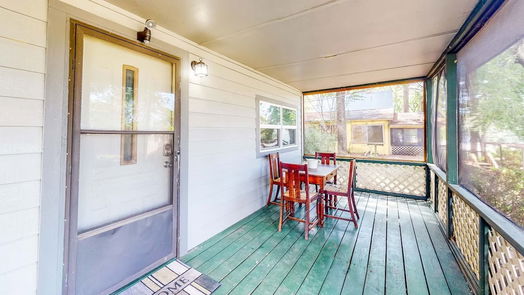 Onalaska 2-story, 2-bed 1240 Impala Drive-idx