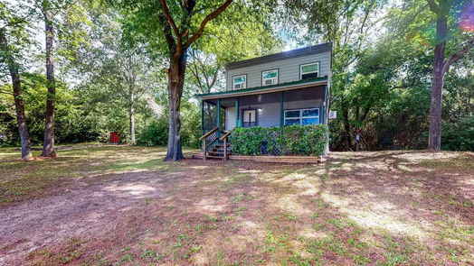Onalaska 2-story, 2-bed 1240 Impala Drive-idx