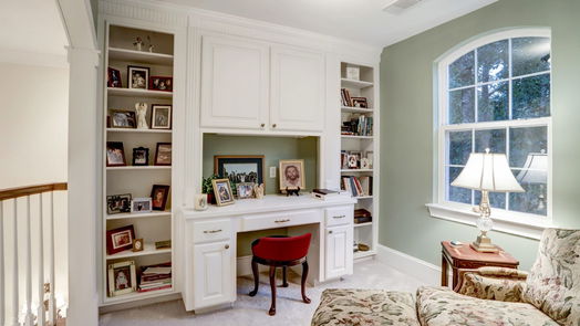 Pinehurst 2-story, 4-bed 14619 Overbrook Lane-idx