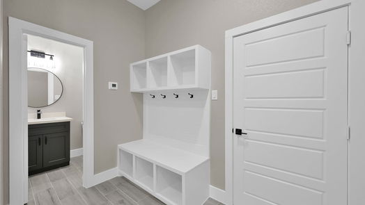 Plantersville 1-story, 4-bed 11316 Woodway Dr east-idx