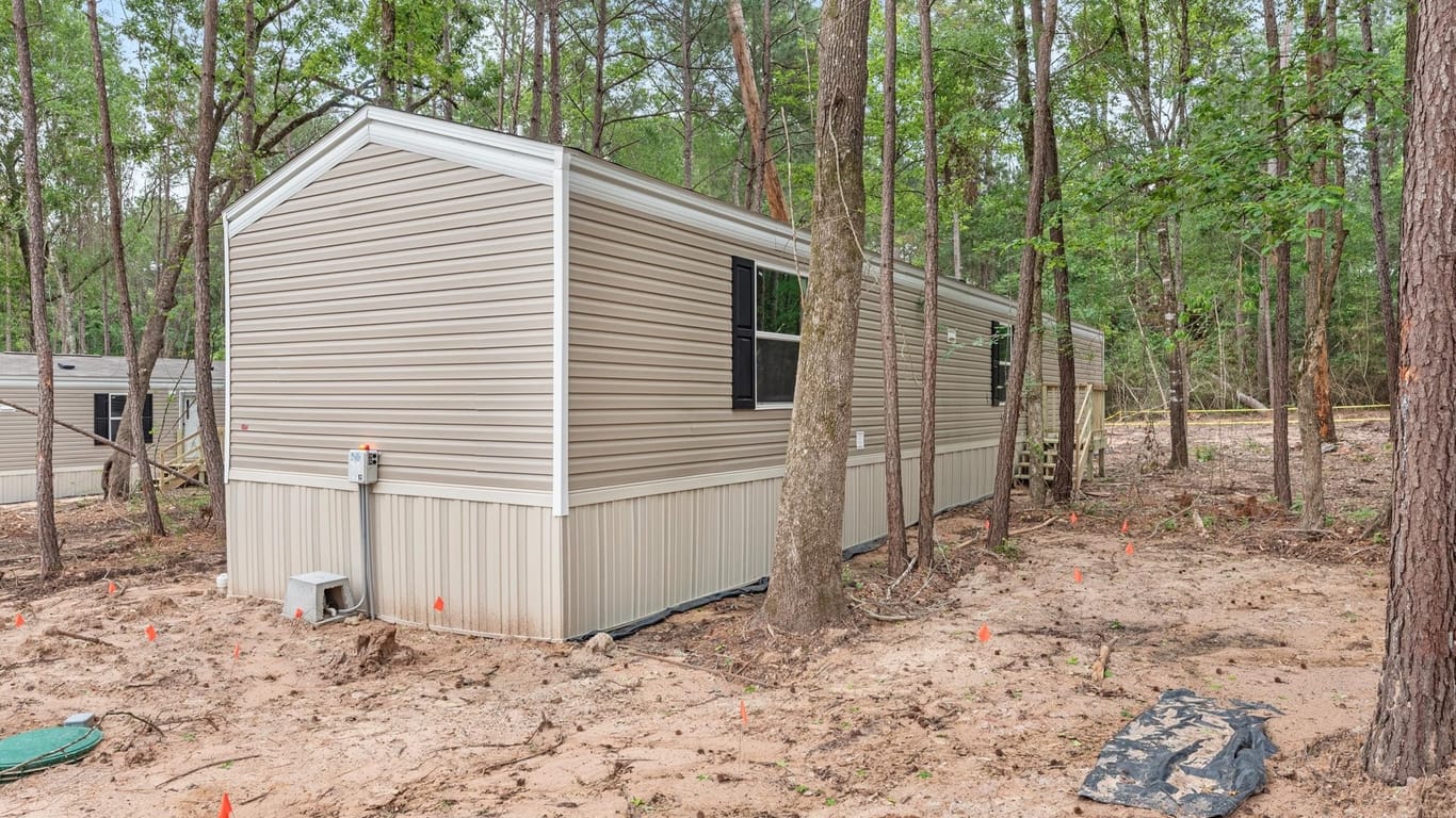 Plantersville 1-story, 3-bed 8606 Yellow Poplar Lane-idx