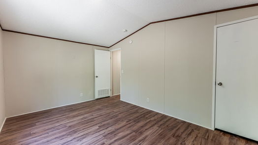 Point Blank 1-story, 2-bed 350 Oak Tree Drive-idx