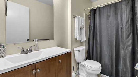 Point Blank 1-story, 2-bed 618 Sam Houston Loop-idx