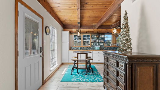 Point Blank 2-story, 3-bed 61 S Hilltop Street-idx